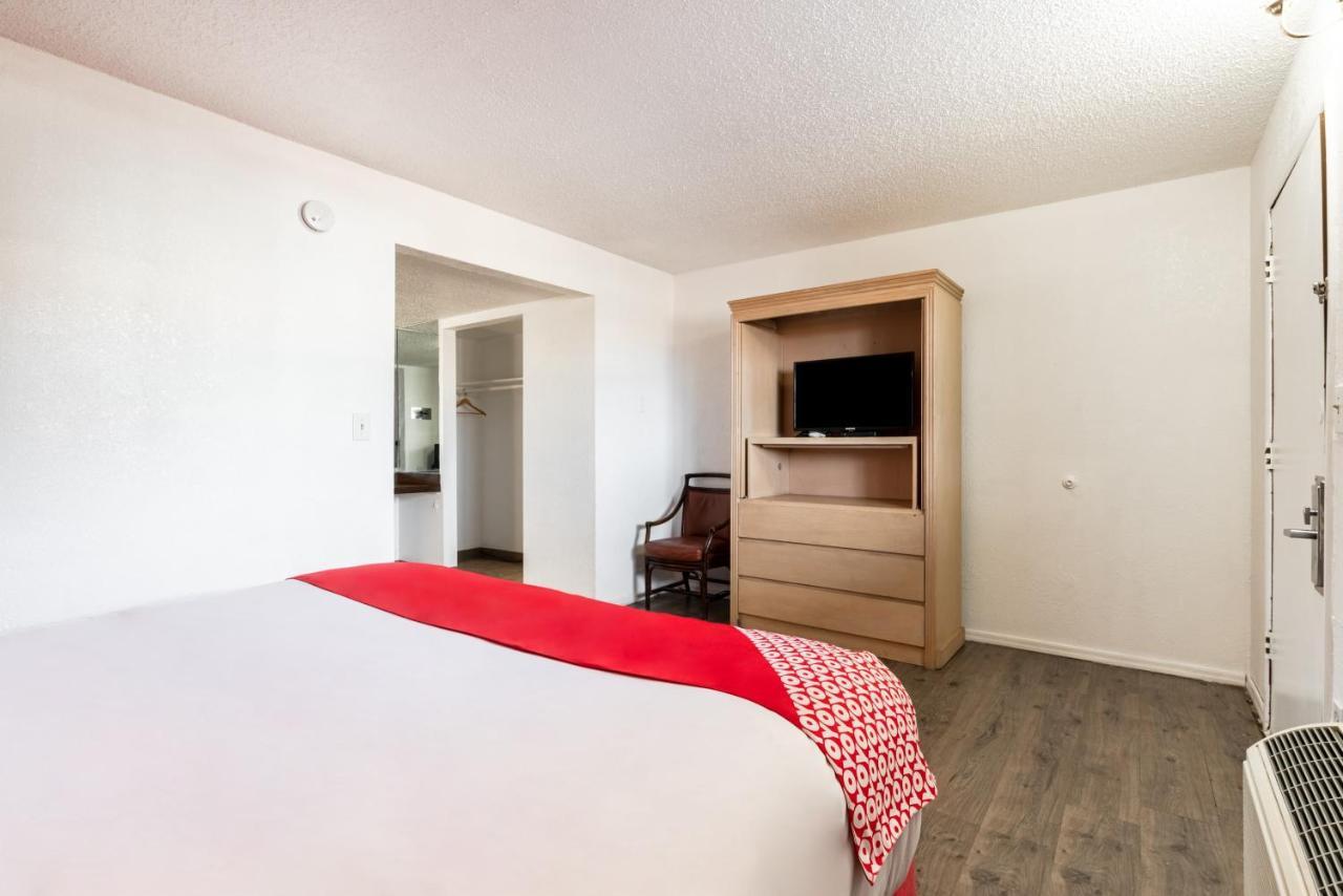 Oyo Hotel Globe / Miami Az - Highway 60 Luaran gambar